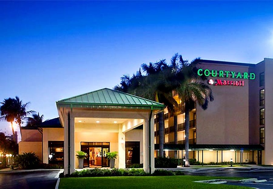 Courtyard By Marriott Fort Lauderdale East / Lauderdale-By-The-Sea Exterior foto